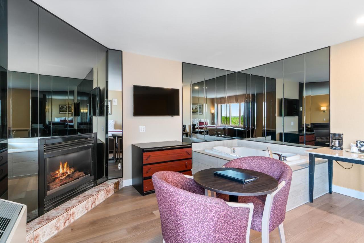 Hotel Bromont Extérieur photo