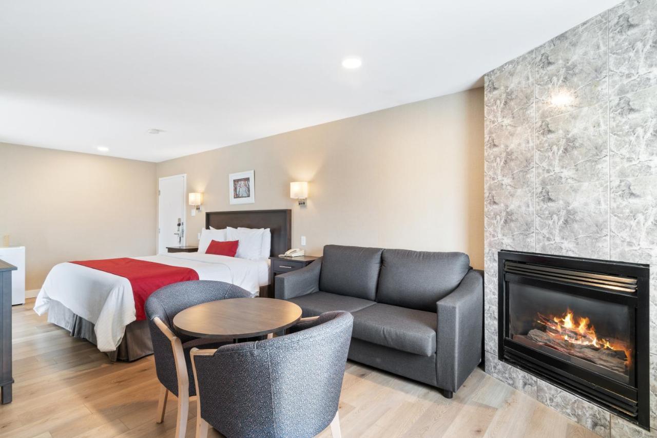 Hotel Bromont Extérieur photo