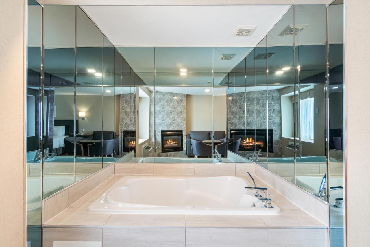 Hotel Bromont Extérieur photo