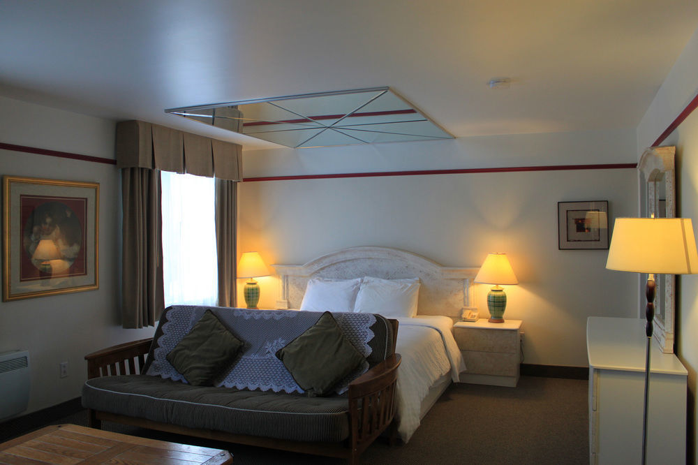 Hotel Bromont Extérieur photo