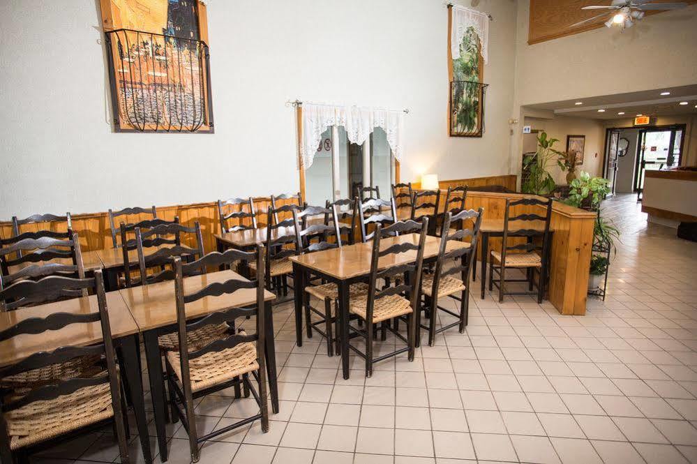 Hotel Bromont Extérieur photo